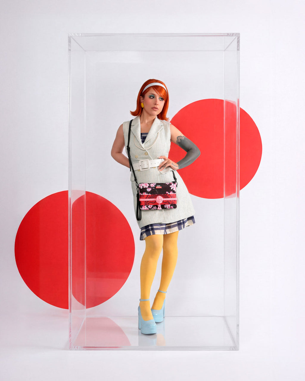 OUKA KENRAN HAYUMI HOKAZANO OFFICIAL COLLAB CROSSOVER CLUTCH