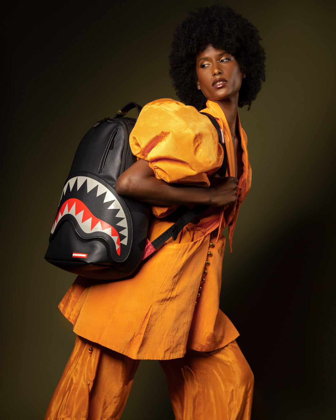 VELCRO SHARK - 3 INTERCHANGEABLE SHARKS BACKPACK (DLXV)