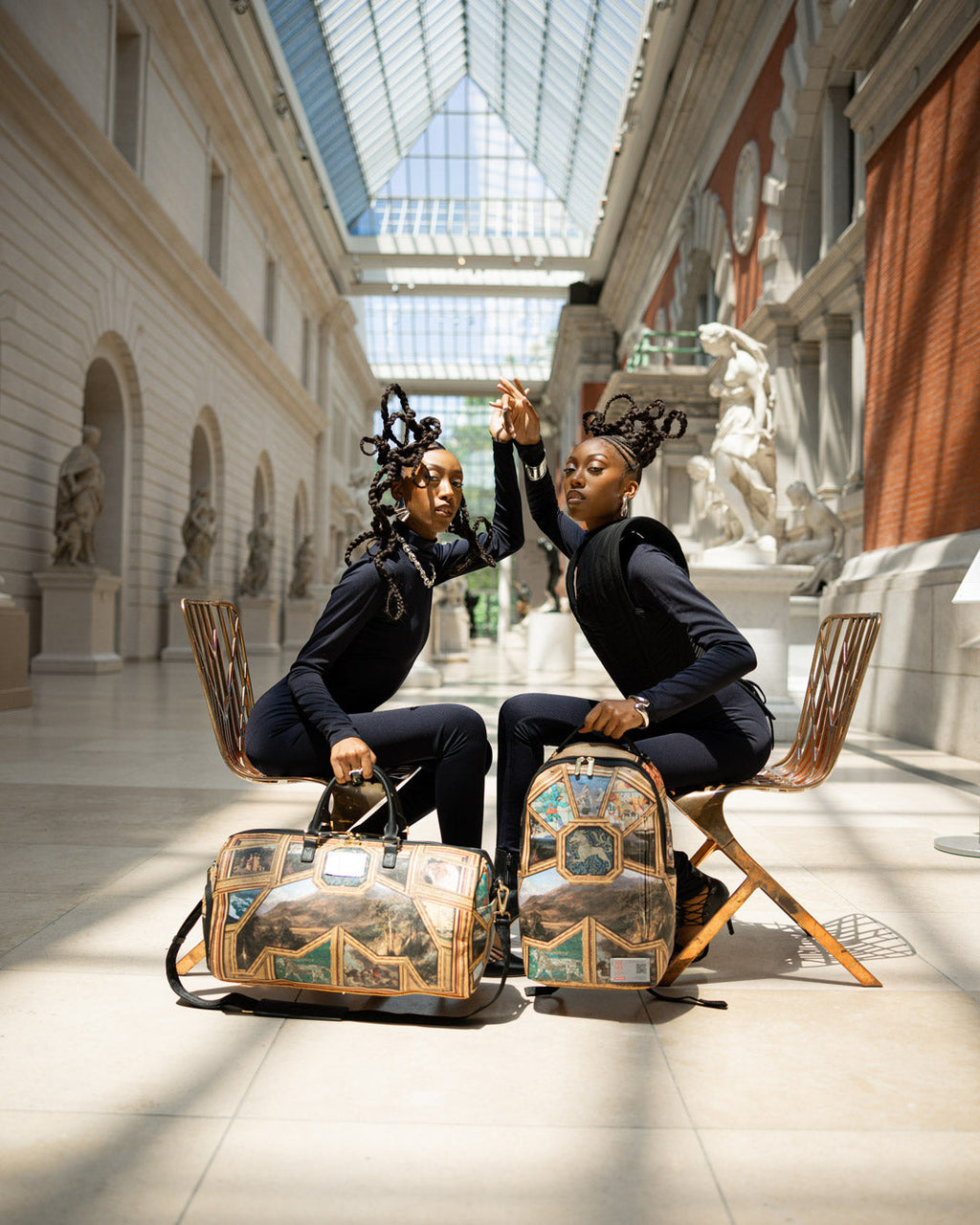 THE MET MASTERPIECES BACKPACK