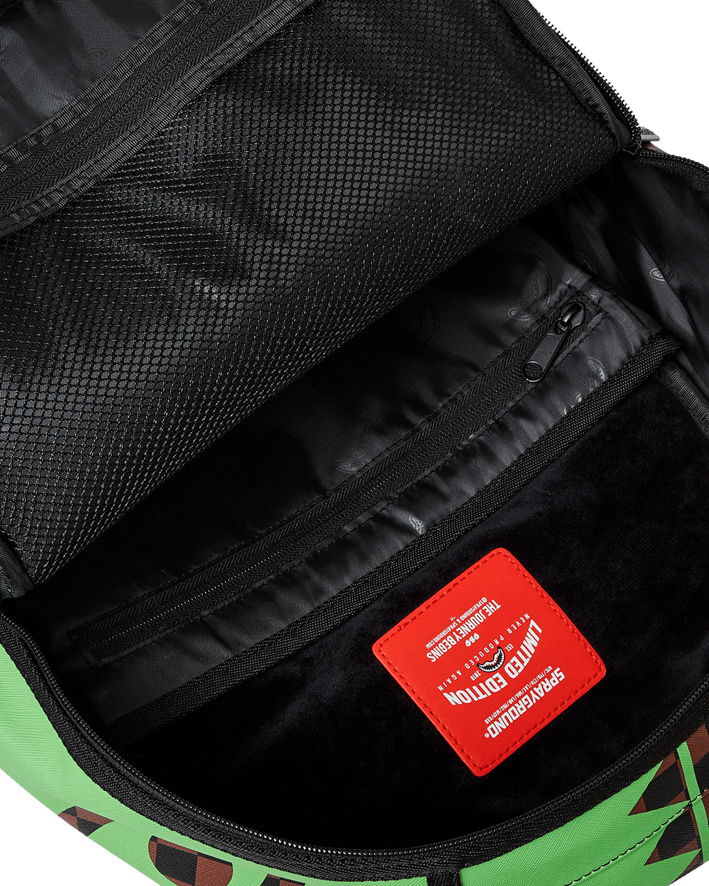 GREEN MONEY BEAR DLXSV BACKPACK