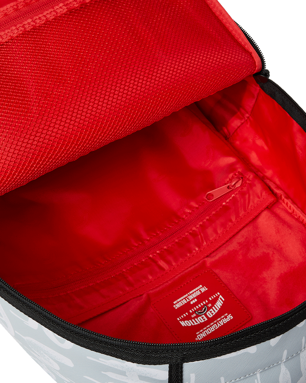 MONEY BEAR CHILLTIME BACKPACK