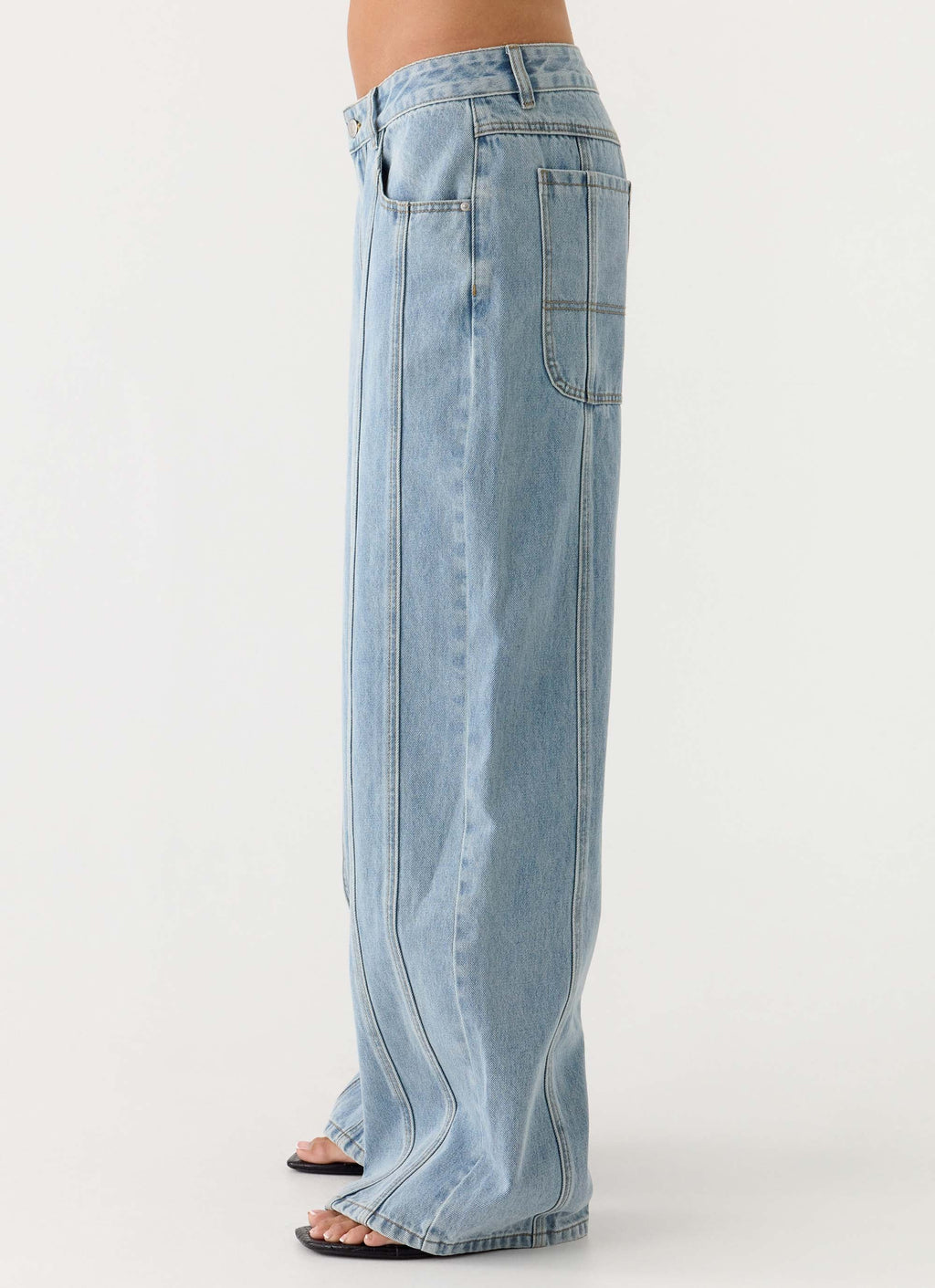 Johnny Low Rise Wide Leg Denim Jeans - Light Blue Wash