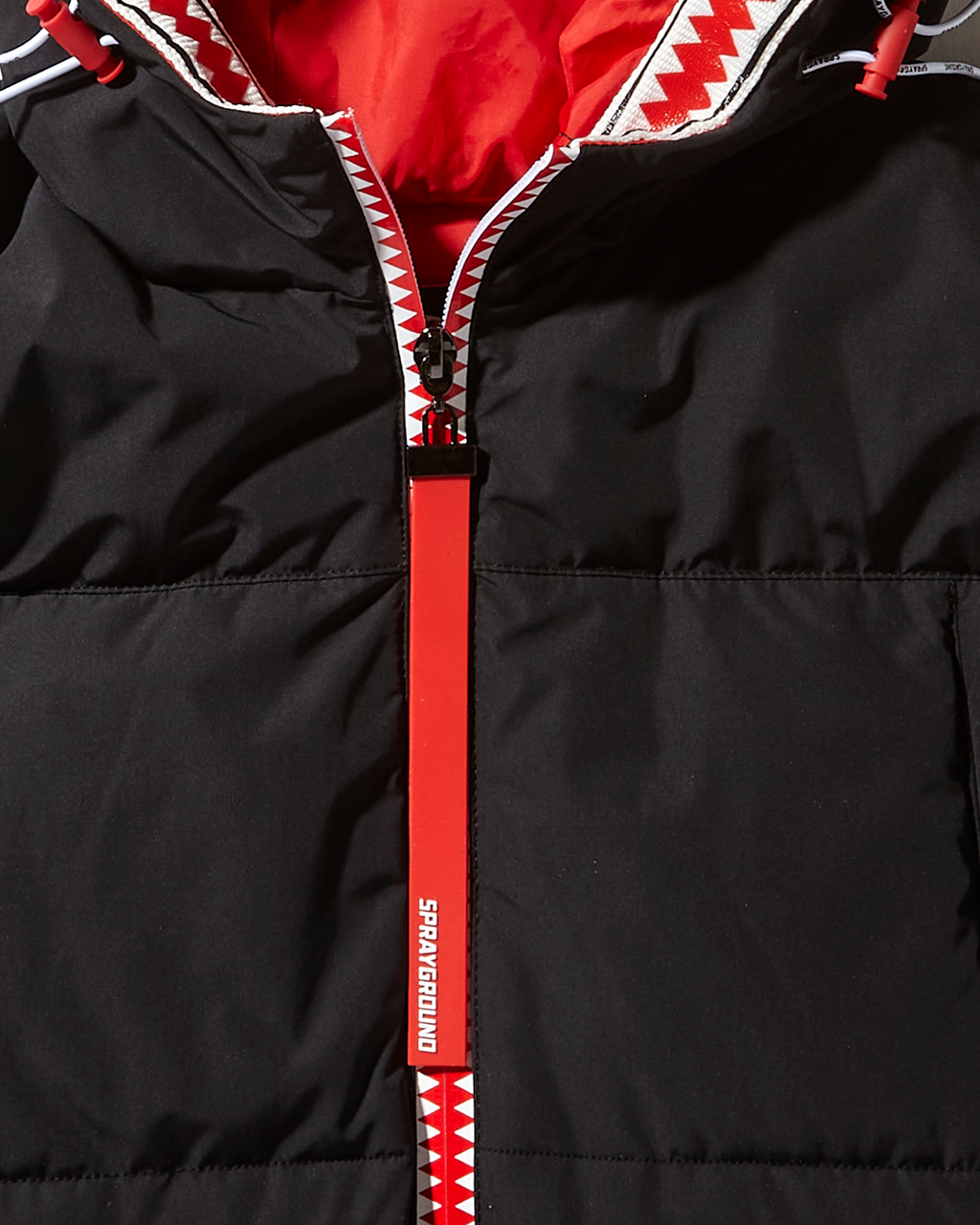 PATCH GRAFFITI PUFFER JACKET