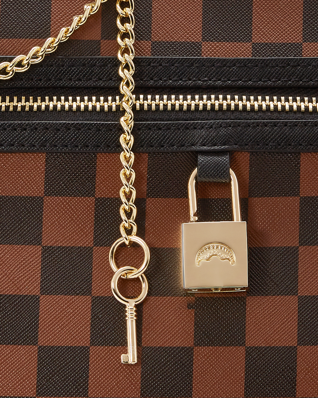 HENNY LOCK SHARKS IN PARIS TOTE