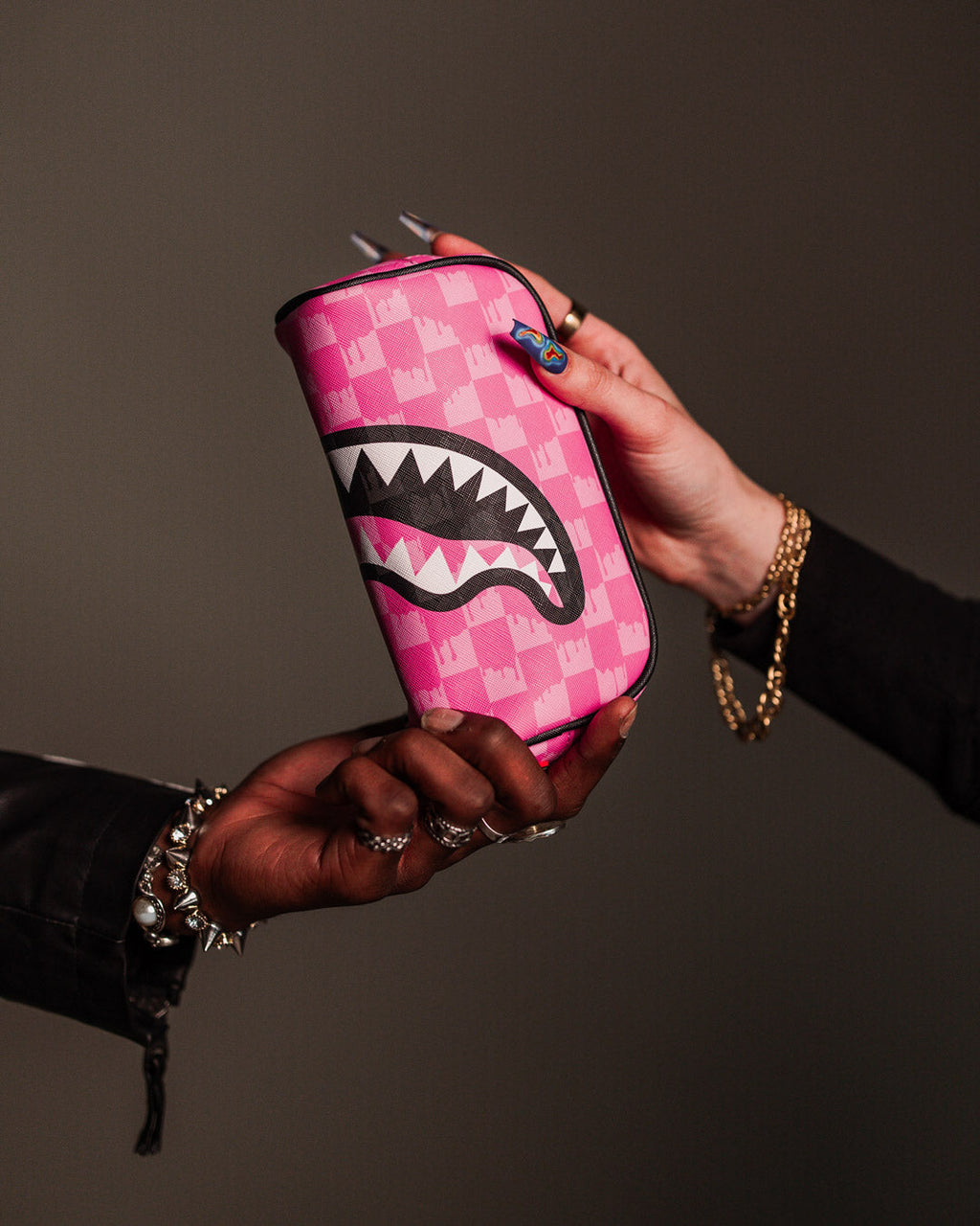 PINK PARADISE POUCH