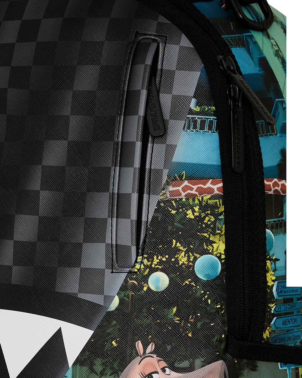 MADAGASCAR ESCAPE TO THE CITY BACKPACK
